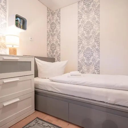 Apartment Kaminflair *